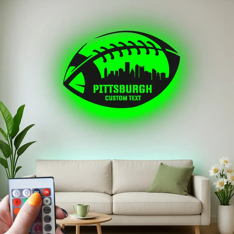 Décoration murale en métal football personnalisée | Enseigne LED personnalisée avec skyline de ville pour salle de jeux | Cadeau pour fan de sport