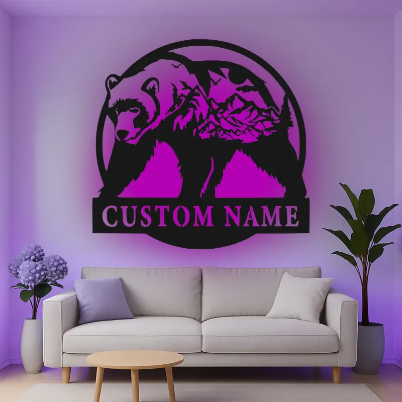 Personalisierte LED-beleuchtete Metall-Wandkunst mit Bär und Berg – Geschenk für Naturfreunde