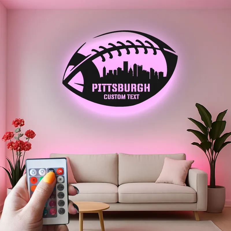 Décoration murale en métal football personnalisée | Enseigne LED personnalisée avec skyline de ville pour salle de jeux | Cadeau pour fan de sport