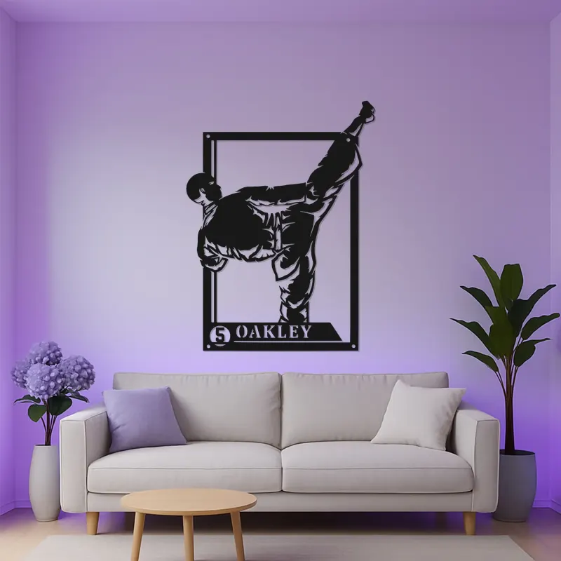 Insegna in metallo LED Karate | Insegna personalizzata per arti marziali | Decorazione con nome del combattente per dojo e palestra | Regalo Taekwondo