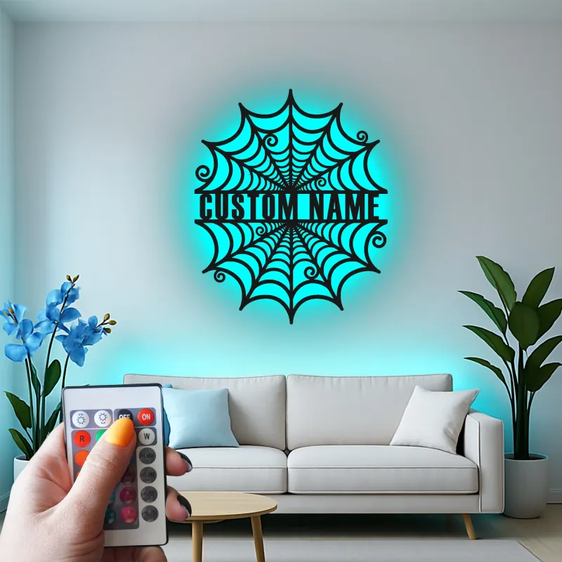 Personalisierte Spinnenweben-Metallschild | Personalisierte Gothic LED-Wandkunst | Gruseliges Halloween-Dekor Geschenk für Zuhause oder Geschäft
