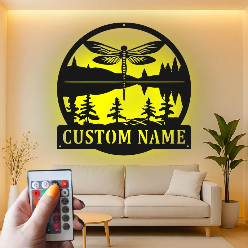 Cartel de metal personalizado Escena de Lago con Libélulas y Luz LED Regalo Personalizado para Amantes de la Naturaleza Decoración para Cabaña o Sala de Estar