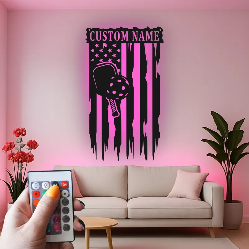 Panneau en métal personnalisé Pickleball | Art mural LED personnalisé | Décoration sportive patriotique pour salle de jeux et salle de gym