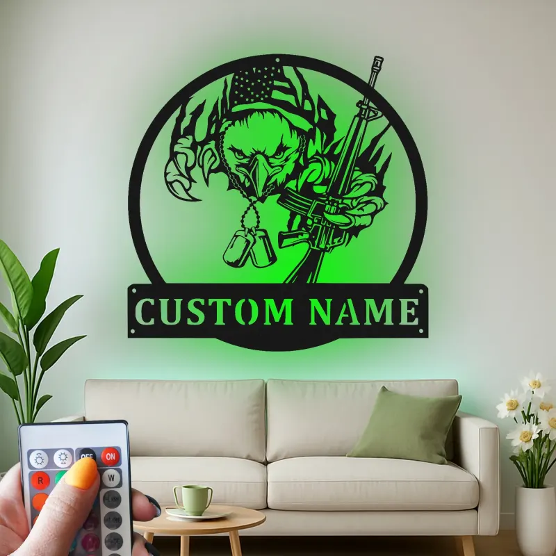 Insegna in metallo LED personalizzata con aquila e fucile - Regalo patriottico per veterani, decorazione per man cave o militare
