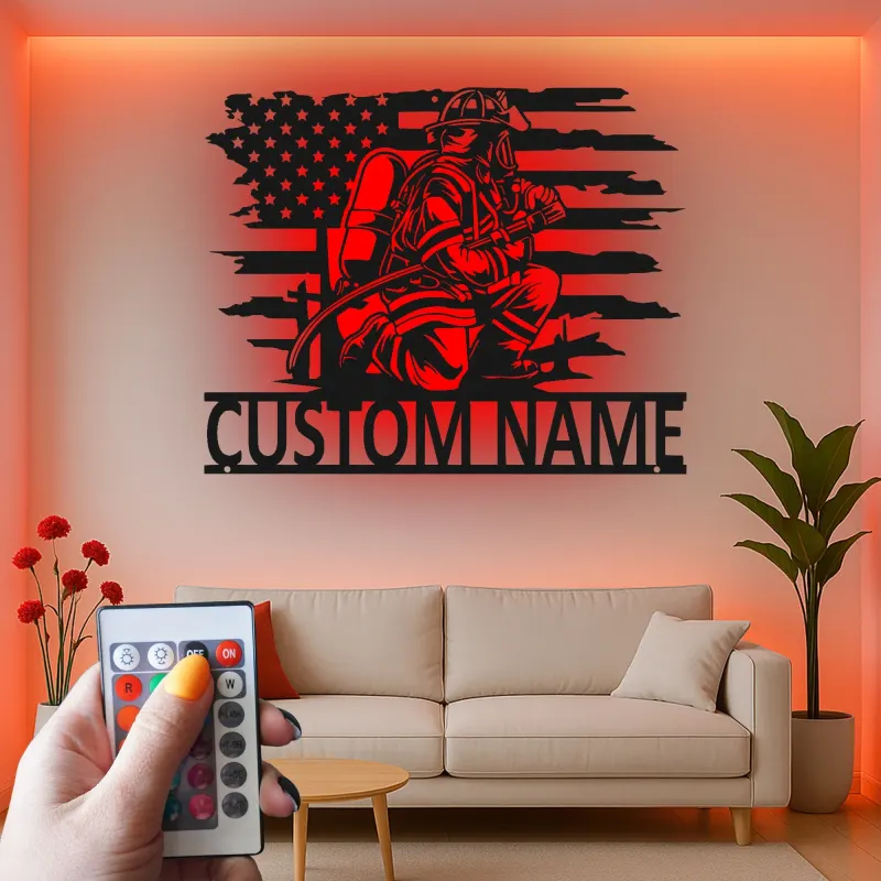 Décoration murale LED en métal pour pompier personnalisée | Plaque drapeau américain pour pièce dédiée ou bureau | Cadeau de retraite pour héros