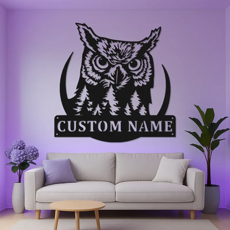 Gufo reale LED in metallo da parete | Insegna personalizzata con nome a tema bosco | Decorazione rustica per baita e lodge per amanti della fauna selvatica