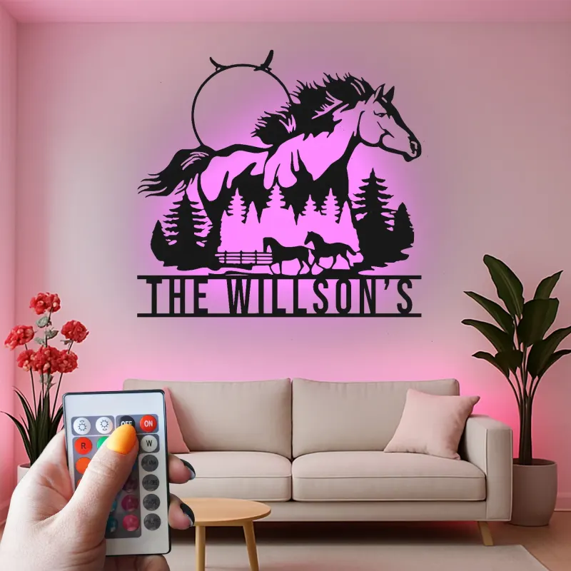 Cartel personalizado para rancho con caballo | Decoración mural LED de metal para estilo ecuestre | Luz de bienvenida farmhouse personalizada