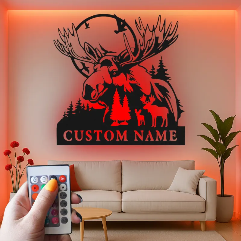 Personalisierte Metall-Wandkunst mit Elch und Wald LED-Beleuchtung – Einzigartiges Geschenk für Naturliebhaber und Hütten-Dekoration