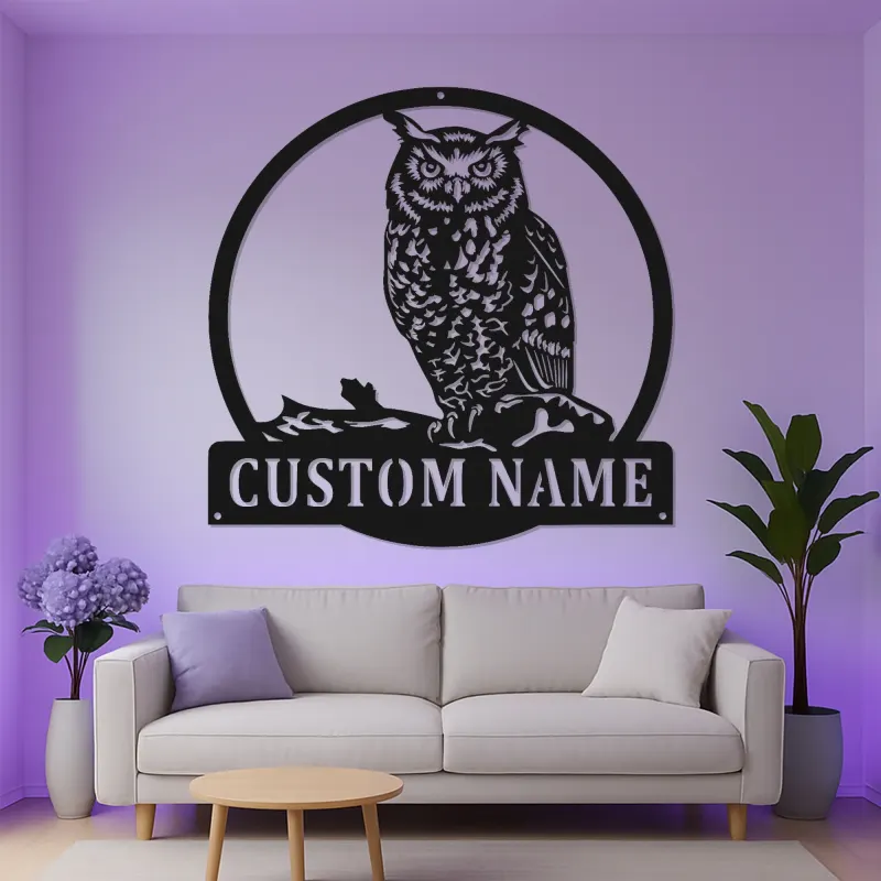 Cartel LED de metal con búho cornudo | Decoración mural de fauna personalizada | Placa con nombre personalizada para cabaña, oficina o bar en casa