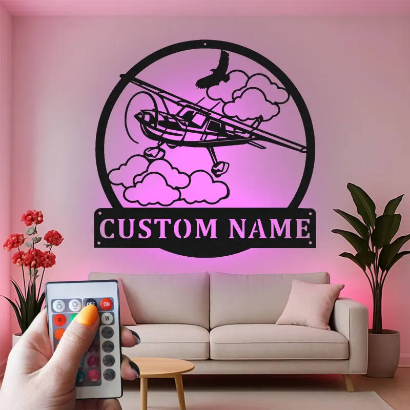 Décoration murale en métal personnalisée avec lumière LED d'avion - Cadeau d'aviation pour pilotes, décoration de hangar ou de bureau 1