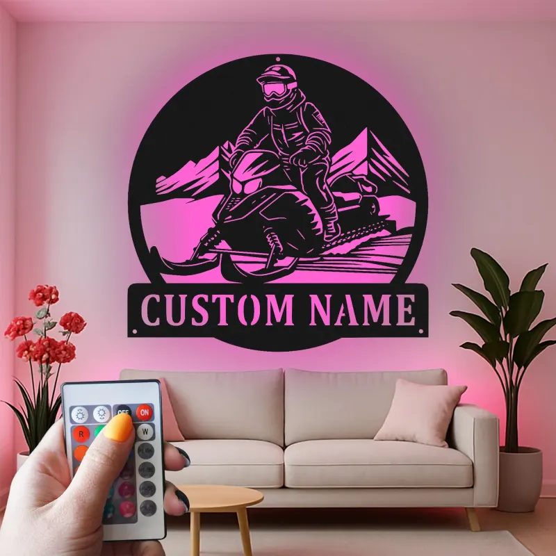 Arte murale in metallo per pilota di motoslitta | Insegna LED personalizzata per garage o man cave | Regalo per sport invernali per lui