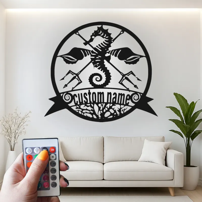 Insegna Personalizzata Cavalluccio Marino & Tridente | Insegna in Metallo LED | Decor Nautico Personalizzato per Casa al Mare o Attività Costiera