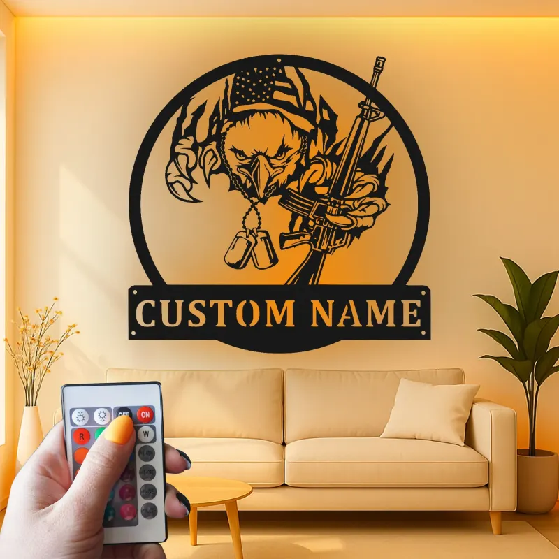 Insegna in metallo LED personalizzata con aquila e fucile - Regalo patriottico per veterani, decorazione per man cave o militare