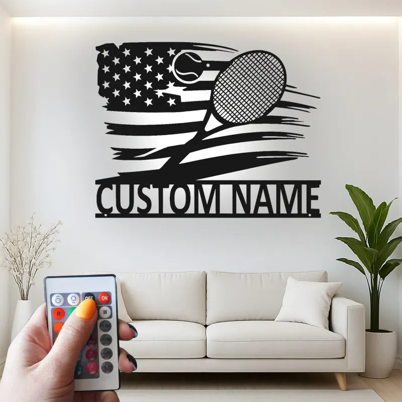 Cartel de nombre de tenis personalizado | Arte mural de metal con bandera americana y LED | Regalo personalizado para jugador de tenis | Decoración deportiva patriótica