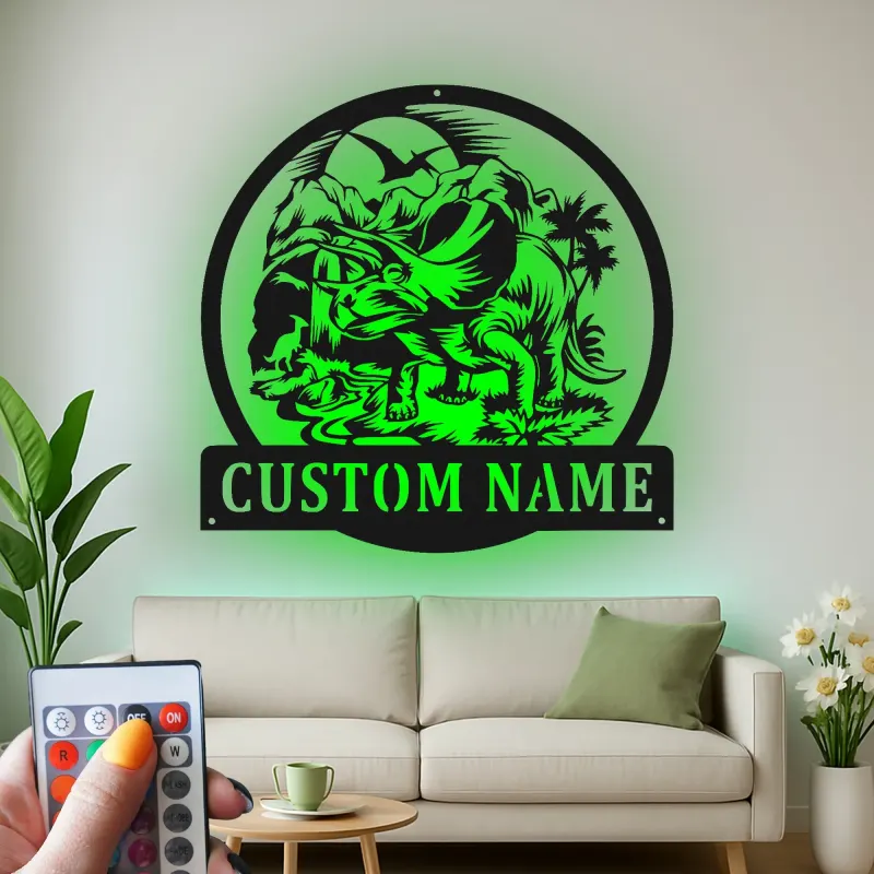 Personalisiertes Triceratops LED Licht Metallschild Geschenk für Kinderzimmer Dekor für Dinosaurierliebhaber