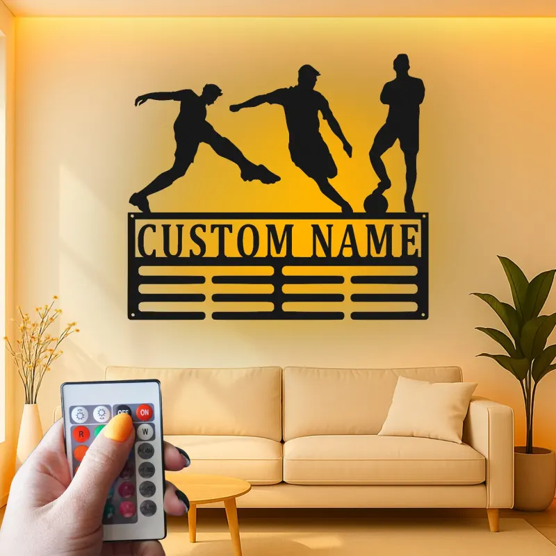 Insegna in Metallo Personalizzata per Calciatore | Arte Murale LED con Nome Personalizzato | Decorazione per Stanza di Gioco per Atleti | Regalo per Ragazzo Adolescente