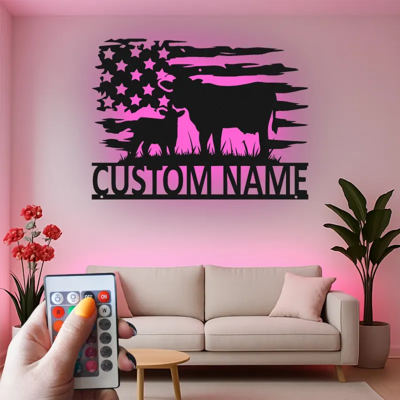 Personalisierte Kuh-und-Kalb LED-beleuchtete Metall-Wandkunst mit amerikanischer Flagge – Landhausgeschenk für Landwirte, rustikale Wohndeko 1