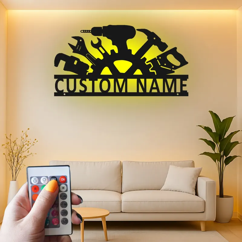 Enseigne personnalisée pour atelier | Décoration murale LED en métal | Décor de garage avec prénom | Cadeau pour menuisier ou mécanicien