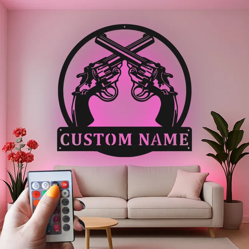 Arte da parete in metallo personalizzata con revolver incrociati | Insegna western LED | Regalo cowboy personalizzato | Arredo rustico per man cave