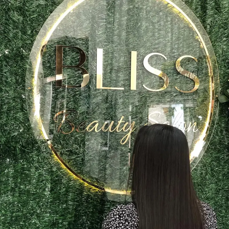 Cartel de neón LED de negocio personalizado | Logo retroiluminado de acrílico y metal | Decoración de pared para salón, estudio y oficina