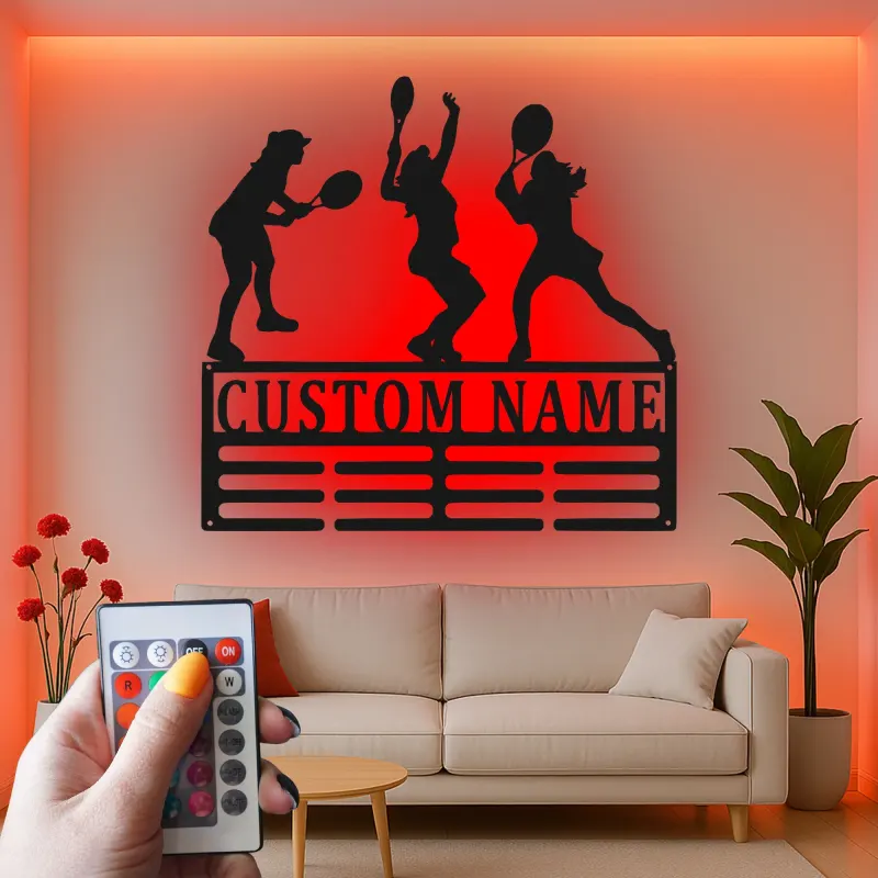 Cartel LED de jugadora de tenis personalizada | Arte mural de metal con nombre personalizado | Decoración deportiva femenina | Regalo para entrenador o atleta