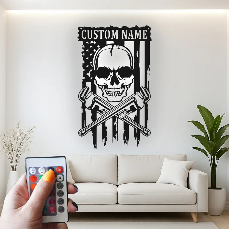 Panneau LED Crâne de Plombier | Décoration Murale Patriotique Personnalisée avec Drapeau USA | Décor de Garage avec Nom Personnalisé pour Hommes