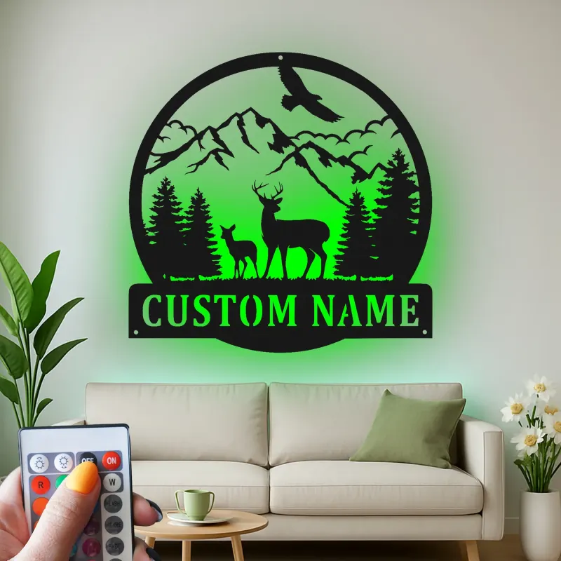 Personalisiertes LED-Metallschild für Berg-Reh-Szenen – Einzigartiges Geschenk für Naturfreunde, Dekoration für Berghütte oder Lodge