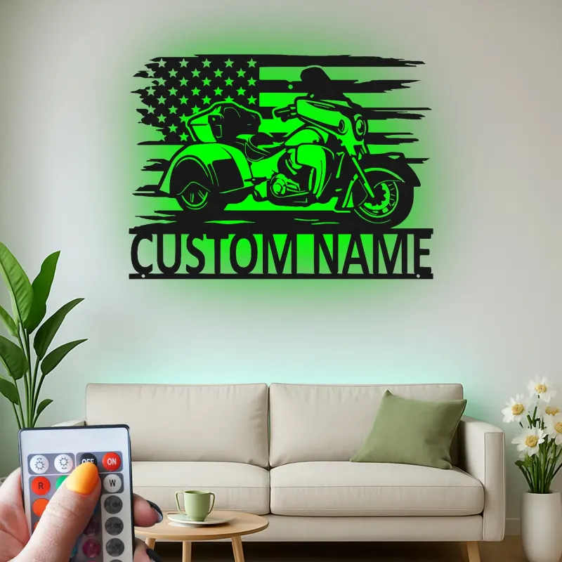 Panneau LED personnalisé pour trike | Plaque de nom de motard avec drapeau américain | Décoration murale en métal pour garage | Cadeau pour homme cave
