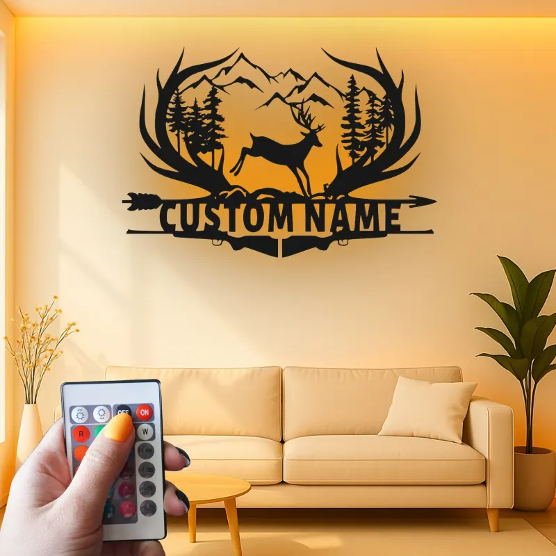 Insegna in metallo personalizzata con cervo e scena montana retroilluminata LED regalo per amanti della natura decorazione per cabin o lodge