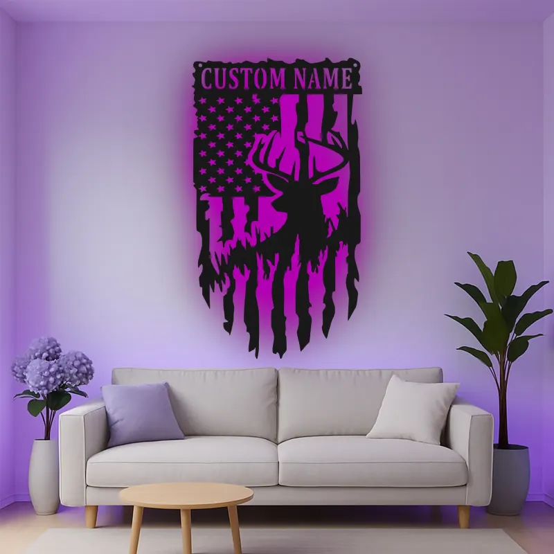 Insegna in metallo LED personalizzata con cervo e bandiera americana - Regalo per cacciatori - Decorazione per cabine rustiche