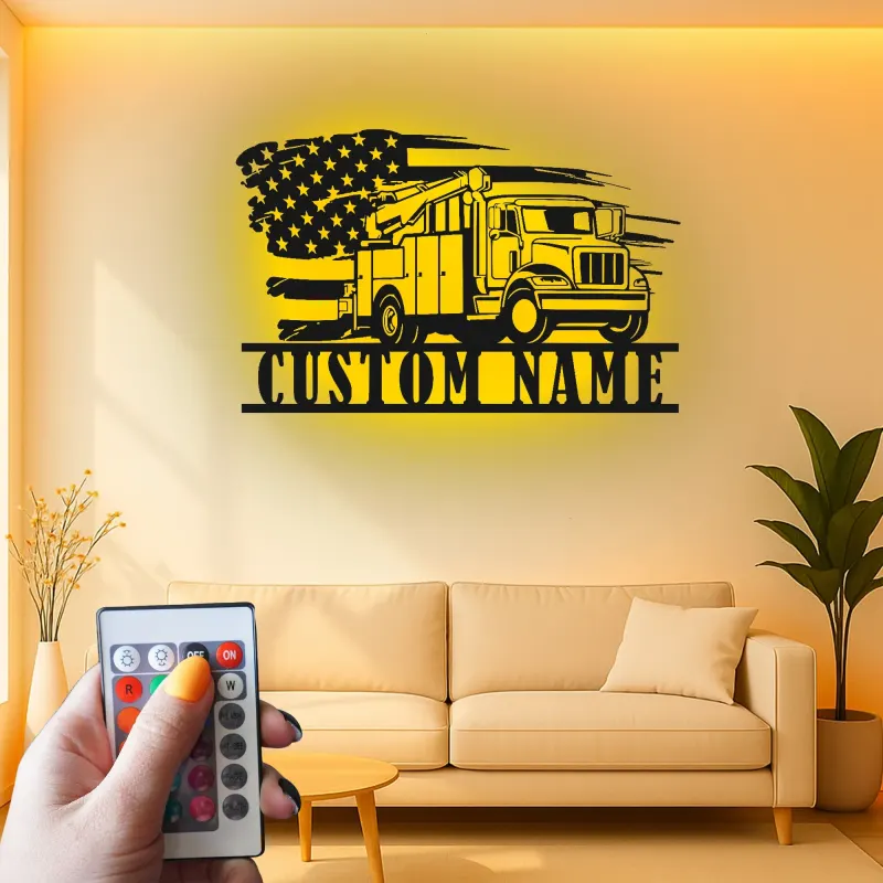 Arte mural de lineman | Cartel LED personalizado de camión de cubo | Decoración patriótica con bandera americana para garaje | Placa de nombre personalizada