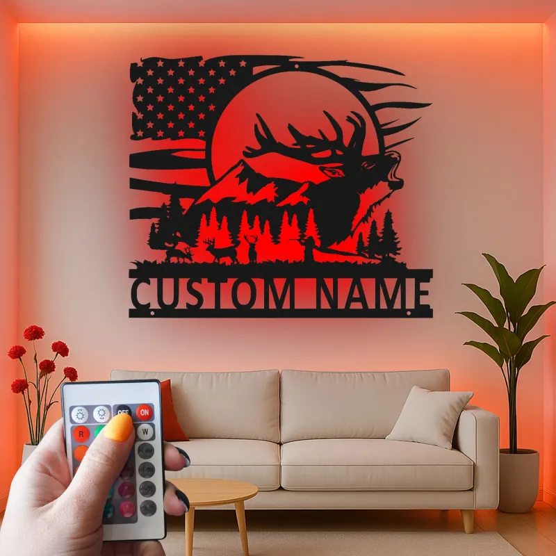 Personalisierte LED-Metall-Wandkunst mit Elch und Berg – Geschenk für Naturliebhaber, Hütten- oder Lodge-Deko