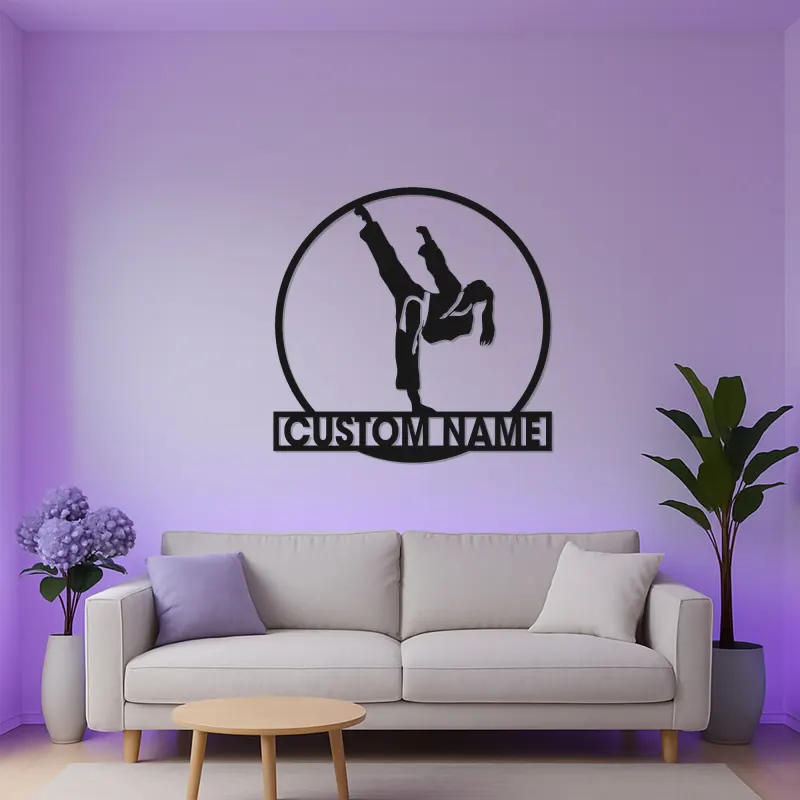 Panneau LED personnalisé de fille de karaté | Art mural en métal pour artiste martiale féminine | Décor de dojo et de gym de style Japandi | Cadeau