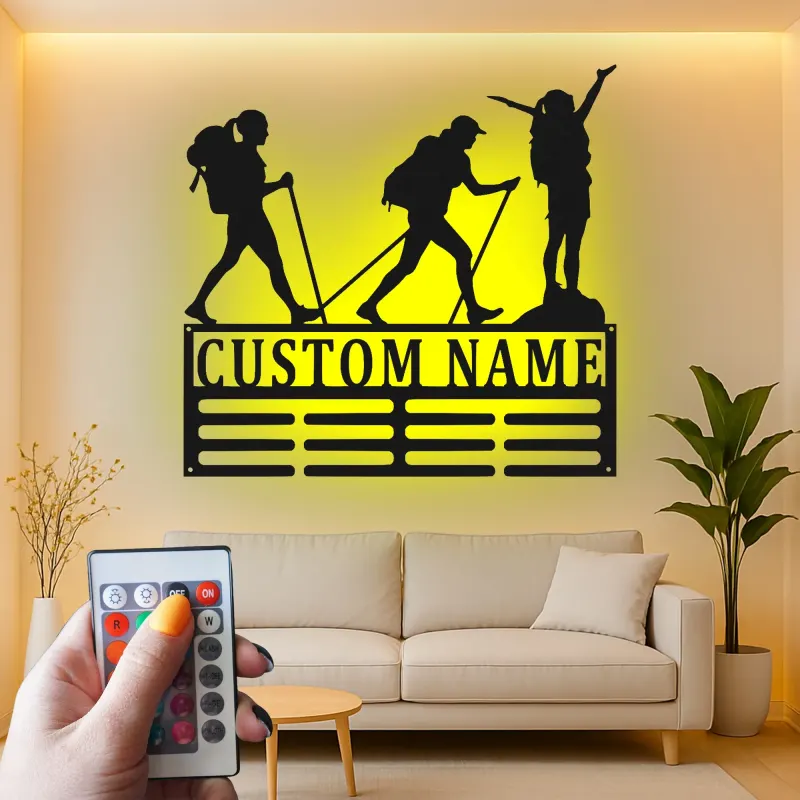 Insegna con Nome Personalizzata per Escursionisti | Arte in Metallo LED per Amanti dell'Avventura | Regalo Decorativo per Outdoor