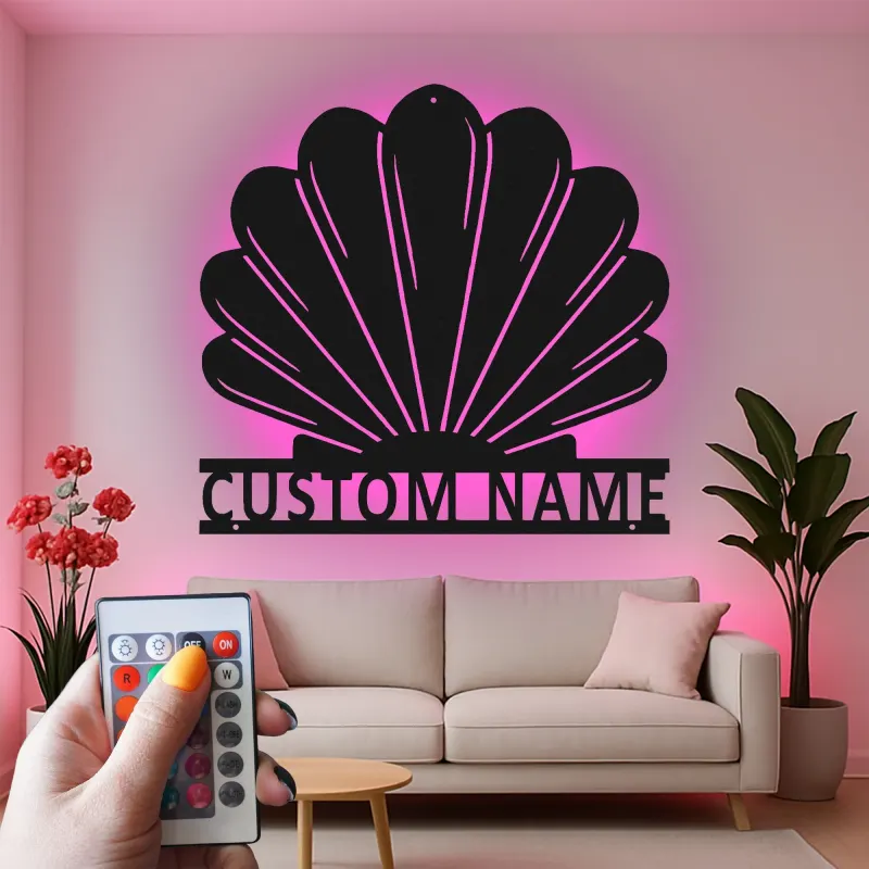 Arte in Metallo LED con Conchiglia | Insegna con Nome Personalizzata per Decorazione Costiera | Regalo Nautico per Casa al Mare