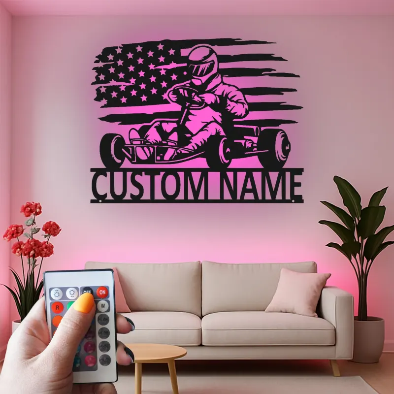 Arte mural LED de metal de piloto de karting | Letrero personalizado con nombre para carreras | Decoración con bandera americana para garaje, cueva del hombre o habitación de niño