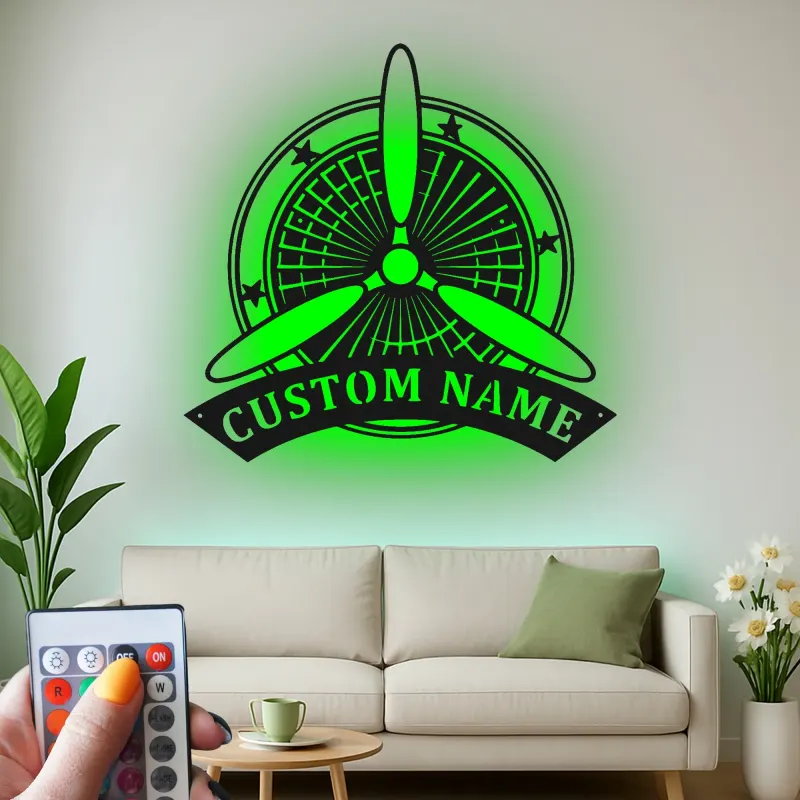 Décoration murale en métal personnalisée avec lumière LED d'hélice d'avion - Cadeau d'aviation pour pilote, décoration de hangar pour passionnés d'aviation
