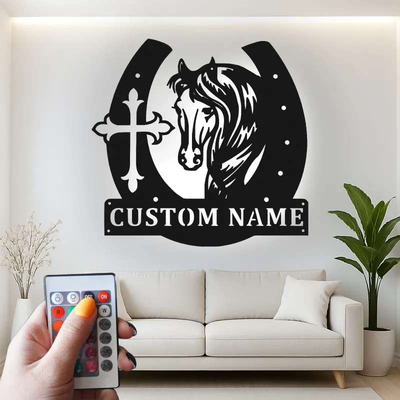 Cartel LED personalizado de caballo y cruz | Decoración mural de metal con herradura a medida | Regalo ecuestre para establo y hogar