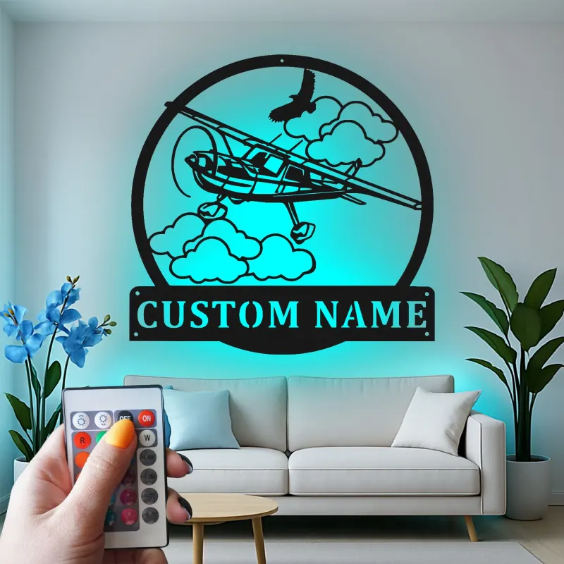 Décoration murale en métal personnalisée avec lumière LED d'avion - Cadeau d'aviation pour pilotes, décoration de hangar ou de bureau 1