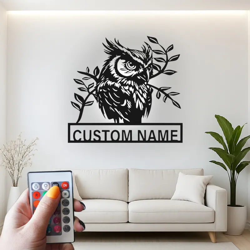 Arte murale LED in metallo con gufo reale | Insegna personalizzata con nome per amanti della natura | Decorazione realistica con silhouette di uccello selvatico