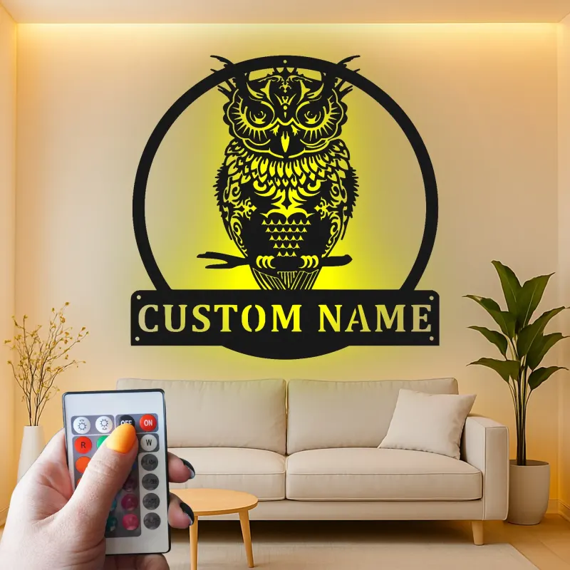 Insegna personalizzata con gufo reale | Arte murale LED in metallo | Decorazione wildlife personalizzata per casa o baita | Regalo per amanti degli uccelli