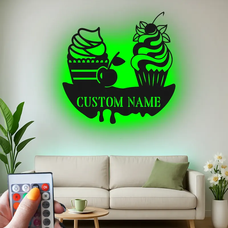 Décoration murale en métal personnalisée avec éclairage LED de cupcake - Décor de cuisine - Cadeau sucré pour les boulangers