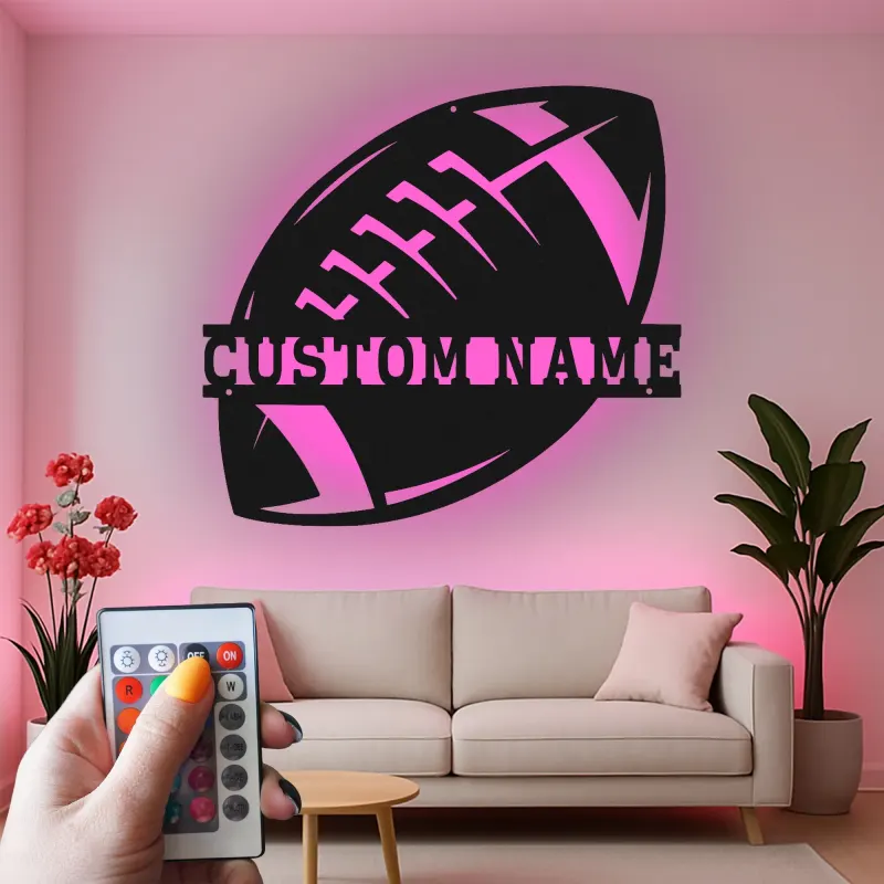 Insegna personalizzata con nome per football | Arte murale in metallo LED | Regalo personalizzato per atleta | Arredo per sala giochi e cameretta ragazzi
