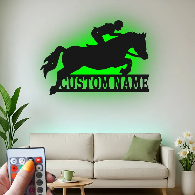 Art mural en métal LED de saut d'obstacles | Panneau équestre personnalisé | Cadeau de nom personnalisé pour amoureux des chevaux et cavaliers