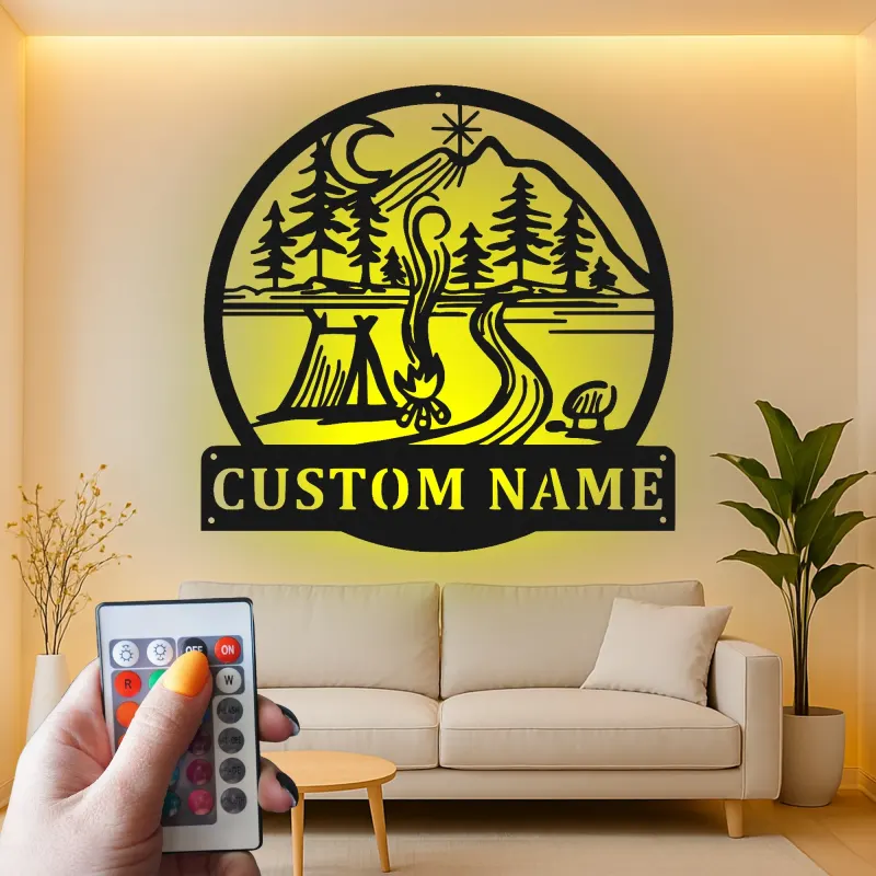 Décoration murale en métal LED personnalisée sur le thème du camping