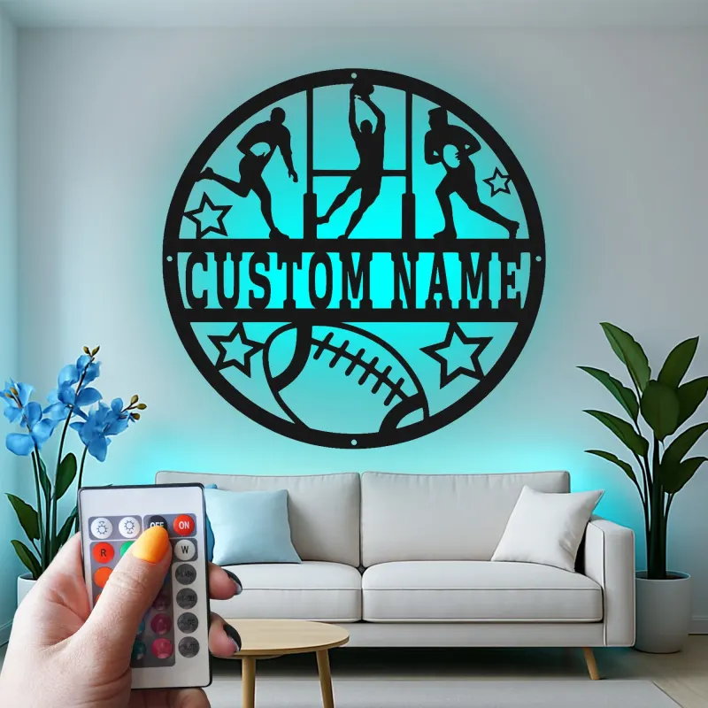 Insegna LED football personalizzata | Decorazione murale in metallo | Arredo per cameretta ragazzi e regalo per atleta