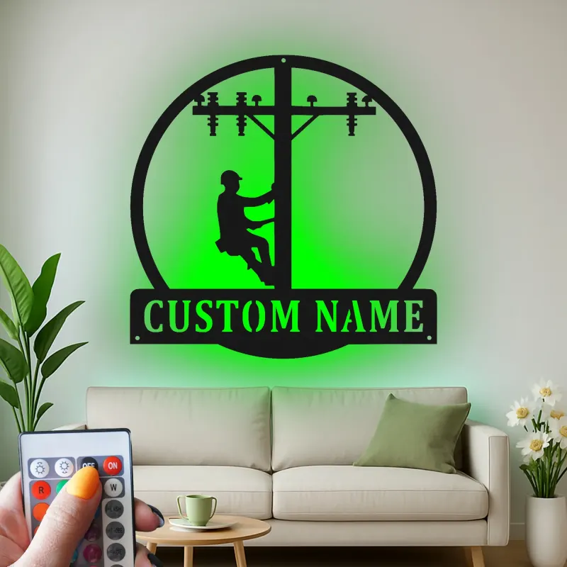 Arte da Parete in Metallo LED per Lineman | Regalo Personalizzato per Elettricista | Insegna con Nome Personalizzata per Garage o Ufficio | Decorazione per Palo Elettrico