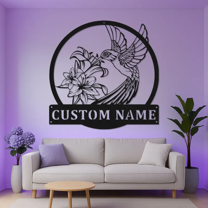 Arte Murale in Metallo Colibrì Personalizzata | Insegna con Fiore di Giglio Personalizzato con Luci LED | Regalo per Amanti della Natura per Decorazione Giardino e Patio