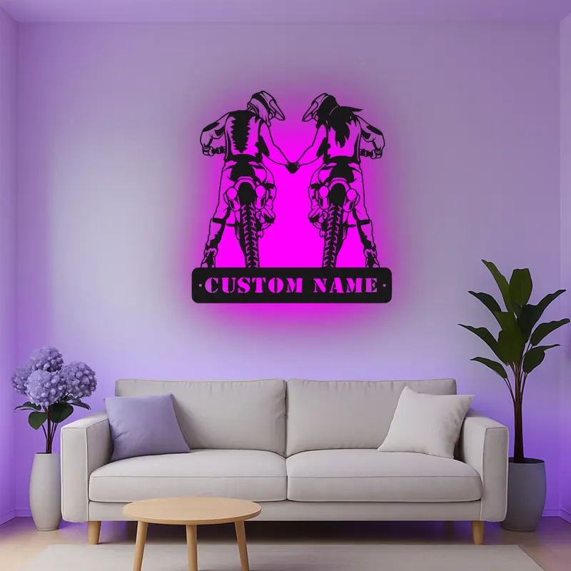 Insegna in metallo personalizzata coppia di motociclisti con luce LED regalo unico per motociclisti, decorazione per garage o man cave