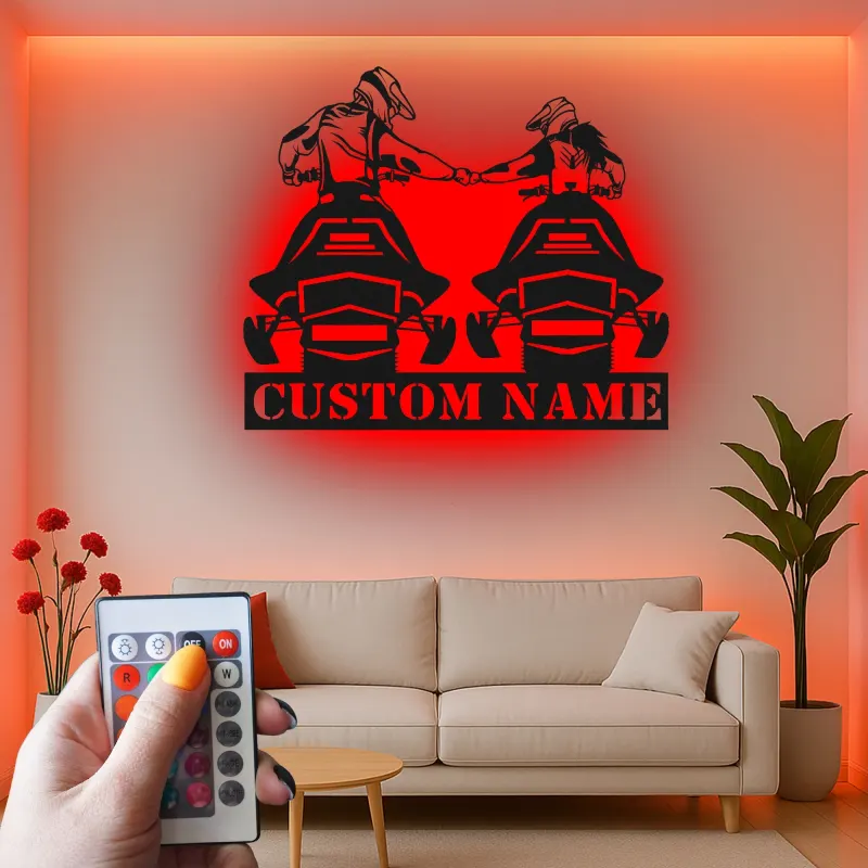 Insegna in metallo personalizzata con coppia di motoslitte e luce LED - Regalo personalizzato per amanti delle motoslitte, decorazione per man cave